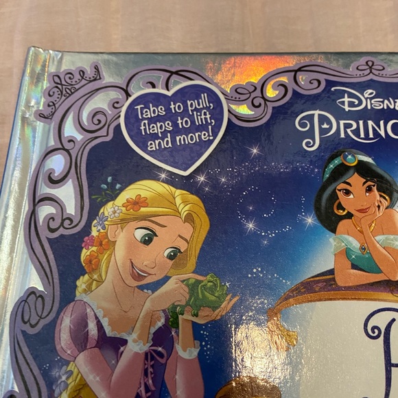 Disney Princess Book and Puzzle - Picture 3 of 6